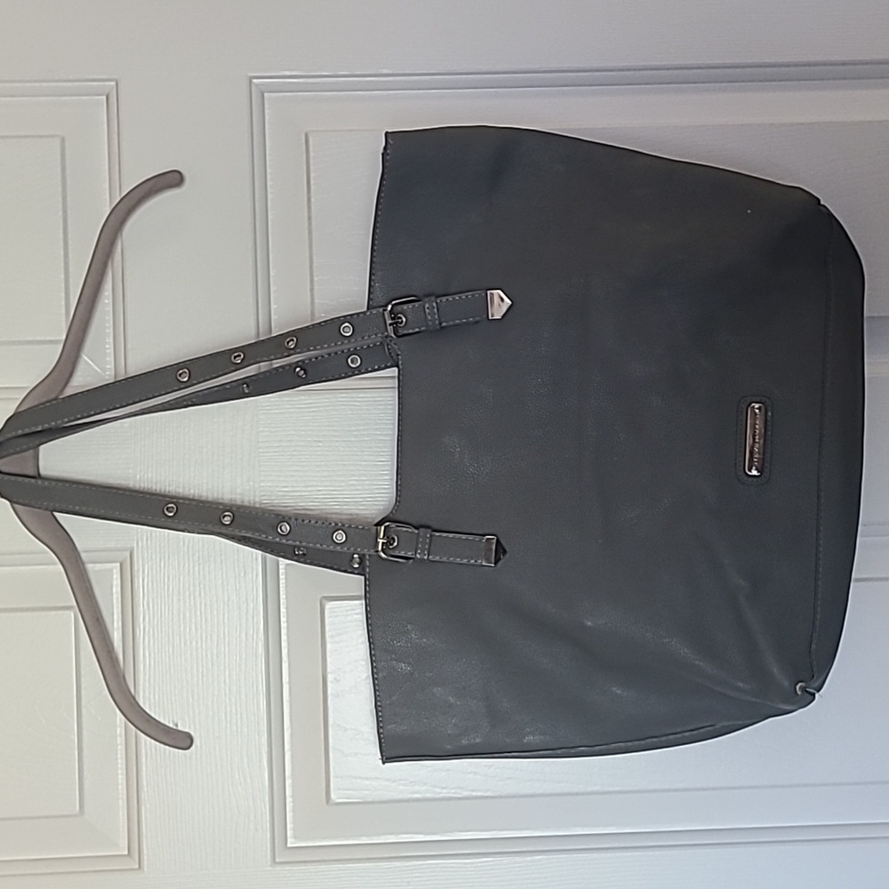 Steve Madden tote